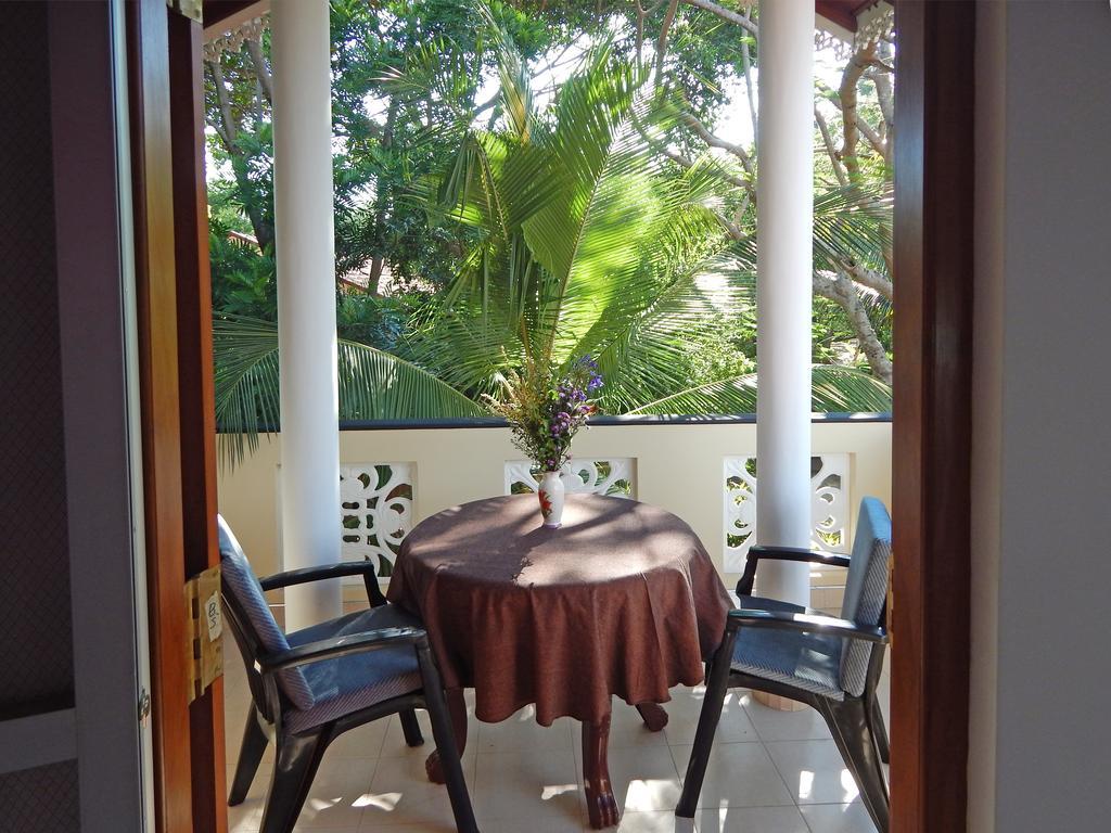 Rico Shadow Guest House & Restaurant Wayikkal Kamer foto